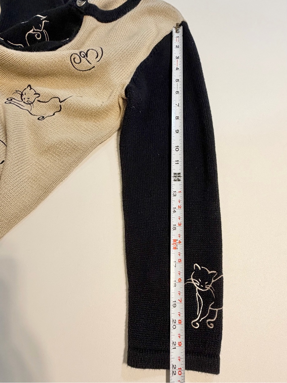 VINTAGE Kitty cat pet lover knit sweater cardigan button front embroidered - Picture 15 of 15